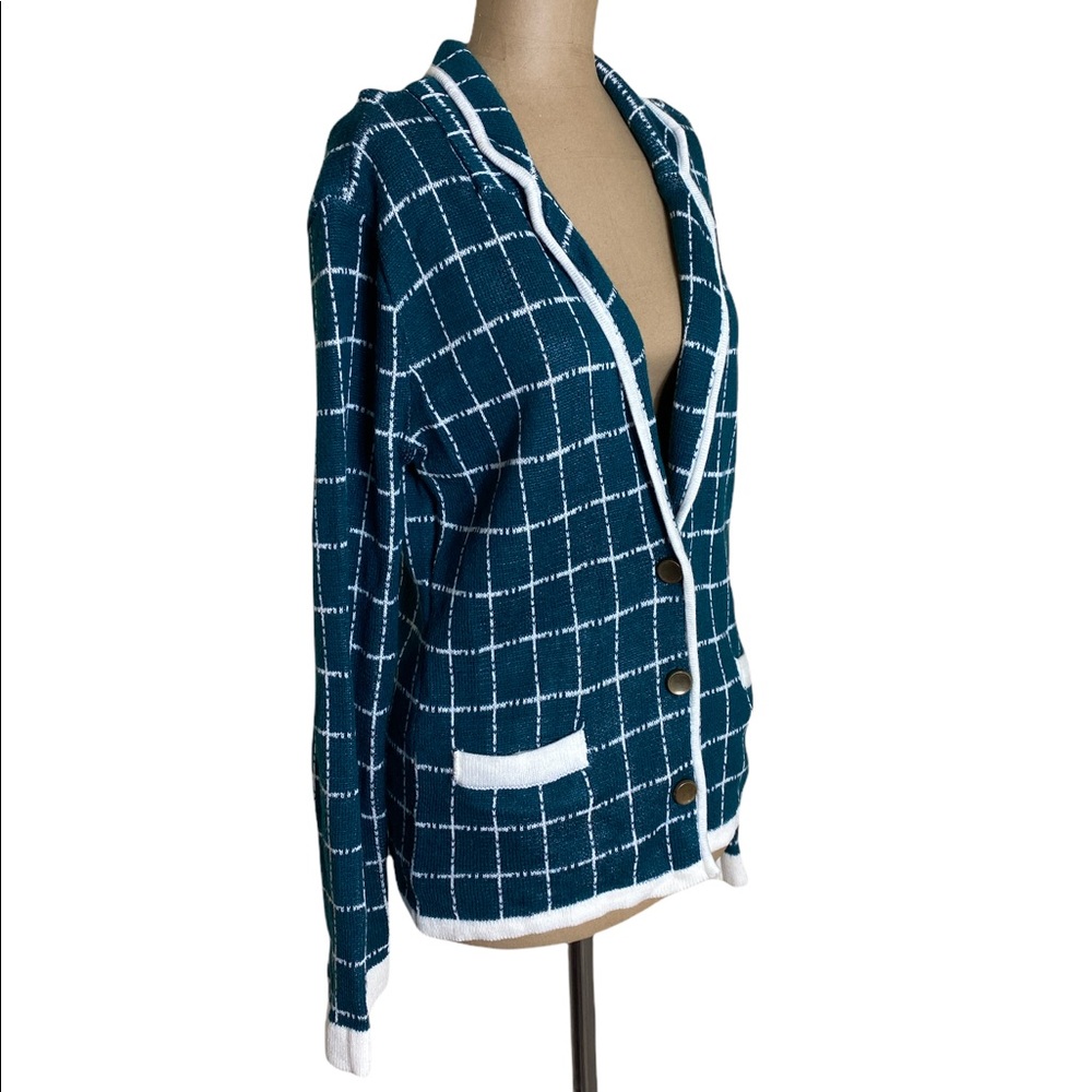 Tulle Collared 3 Button Sweater - image 2